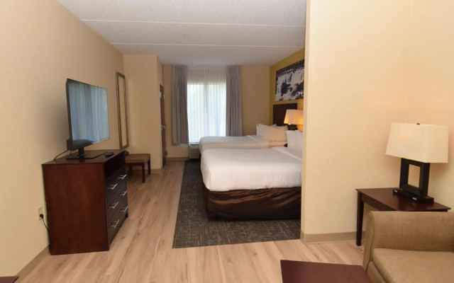photo 5 of Cicero Grand - Syracuse North