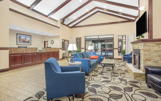 photo 2 of Ramada by Wyndham Denver International Airport