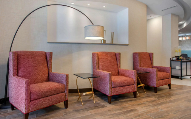 photo 2 of Comfort Suites Fort Lauderdale Airport & Cruise Port