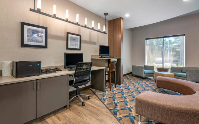 photo 5 of Comfort Suites Fort Lauderdale Airport & Cruise Port