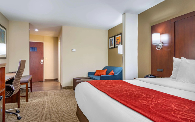 photo 5 of Comfort Suites Savannah Gateway I-95