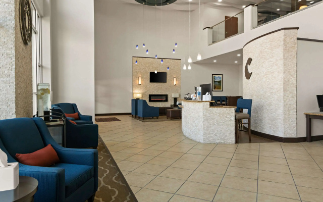 photo 2 of Comfort Suites Granbury