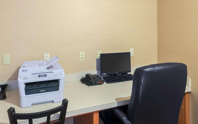 photo 3 of Comfort Suites Granbury