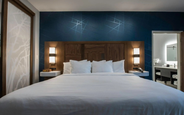 photo 3 of Comfort Suites Greenville Airport