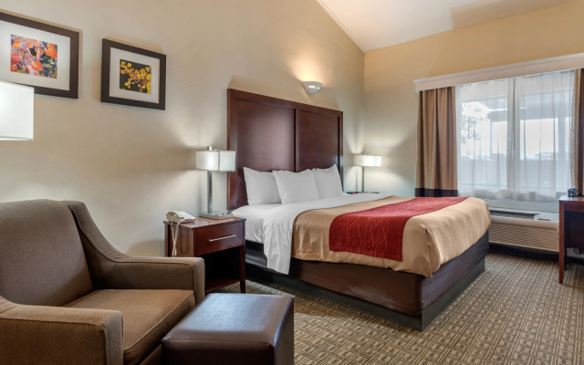 photo 3 of Comfort Suites Highlands Ranch Denver Tech Center Area