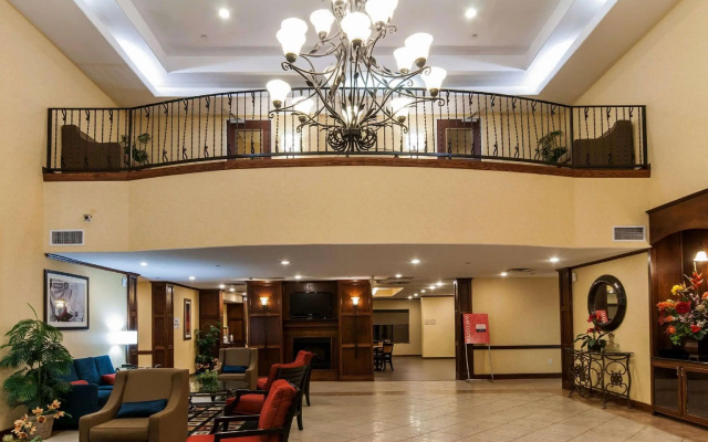 photo 2 of Spark by Hilton Houston Hobby Airport