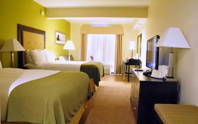 photo 3 of Comfort Suites Laurel Lakes