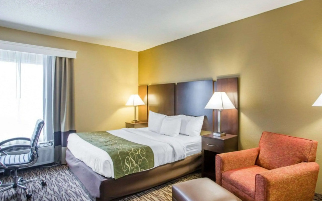 photo 3 of Comfort Suites Lebanon