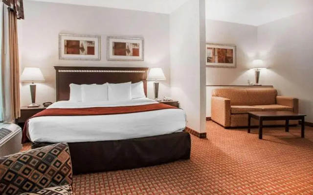 photo 5 of Comfort Suites