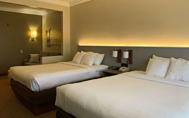 photo 5 of Comfort Suites Oceanside Camp Pendleton Area