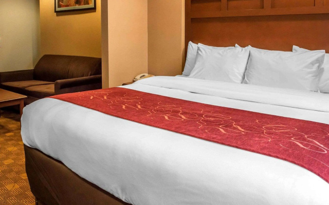 photo 5 of Comfort Suites Monaca
