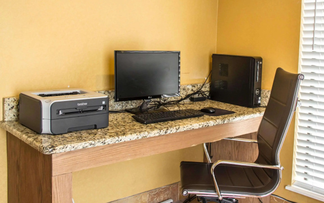photo 5 of Comfort Suites Seaworld - Lackland AFB