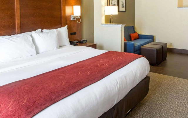 photo 3 of Comfort Suites Newark - Harrison
