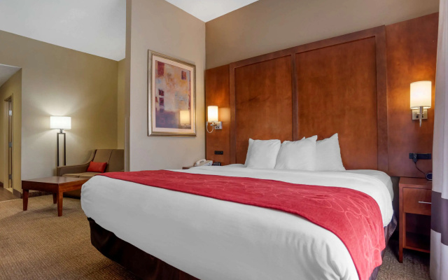photo 4 of Comfort Suites Oxford I-20 exit 188