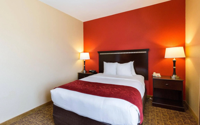 photo 5 of Spark by Hilton Pearland