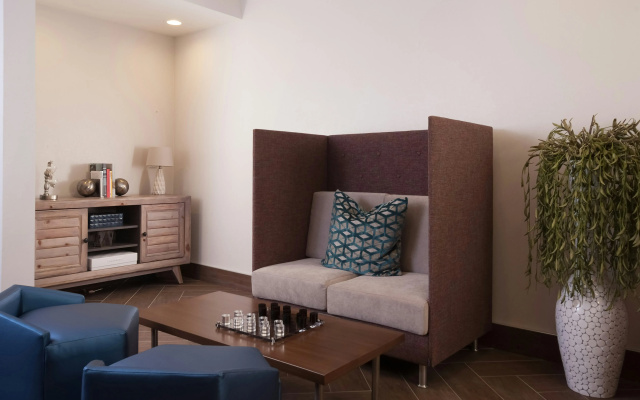 photo 4 of Home2 Suites by Hilton Atlanta Perimeter Center
