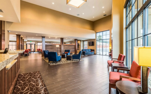 photo 2 of Comfort Suites St George - University Area