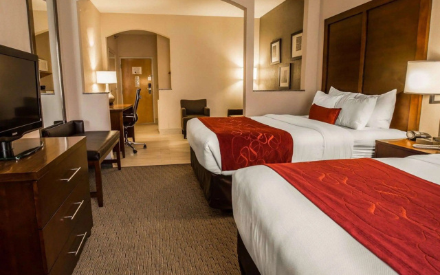photo 4 of Spark by Hilton Stafford Sugar Land