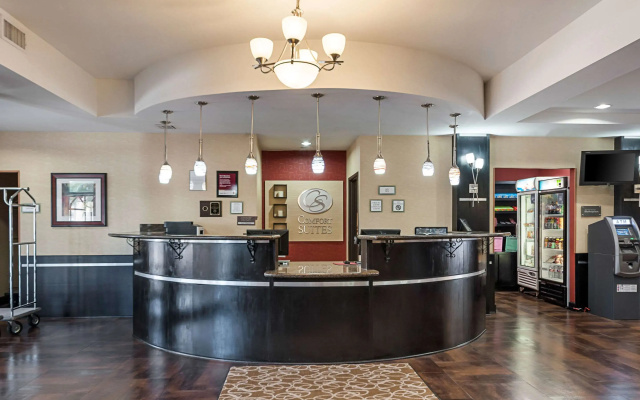 photo 2 of Comfort Suites Sulphur - Lake Charles