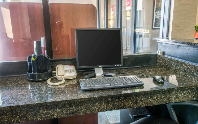 photo 3 of Comfort Suites Wixom - Novi