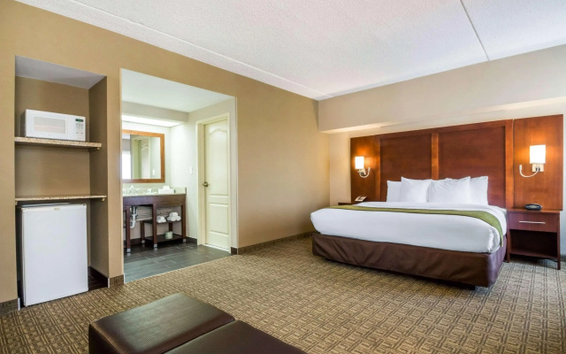 photo 5 of Comfort Suites at Woodbridge
