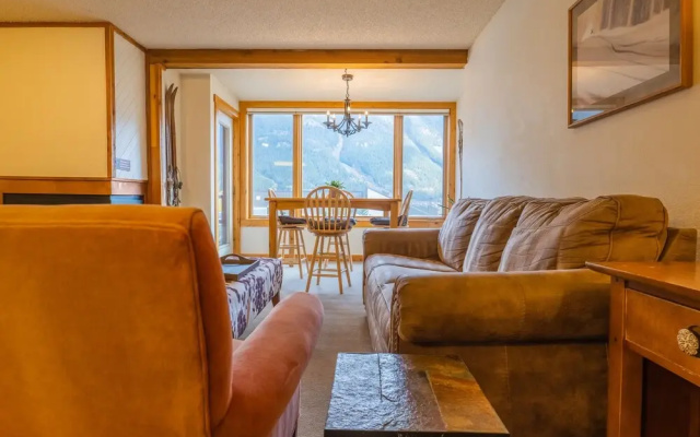 photo 3 of Comfortable Cozy Condo - Short Walk to American Eagle Lift - SH402 by RedAwning