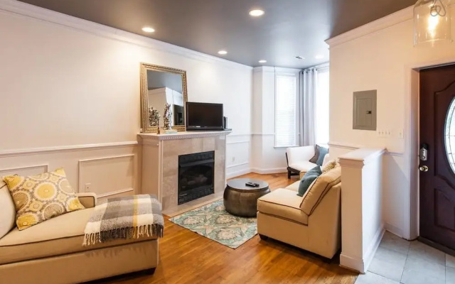 photo 5 of Modernized DC Rowhome in city-center