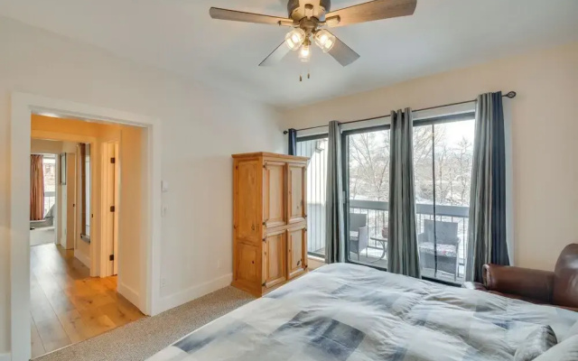 photo 5 of Comfy Avon Condo w/ Pool + Eagle River Views!