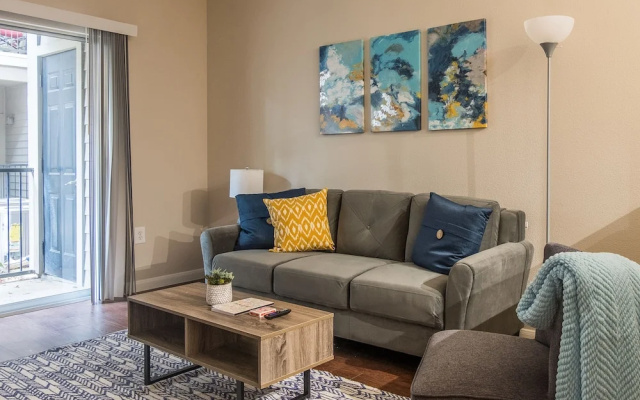 photo 2 of Comfy Downtown Apartments by Frontdesk