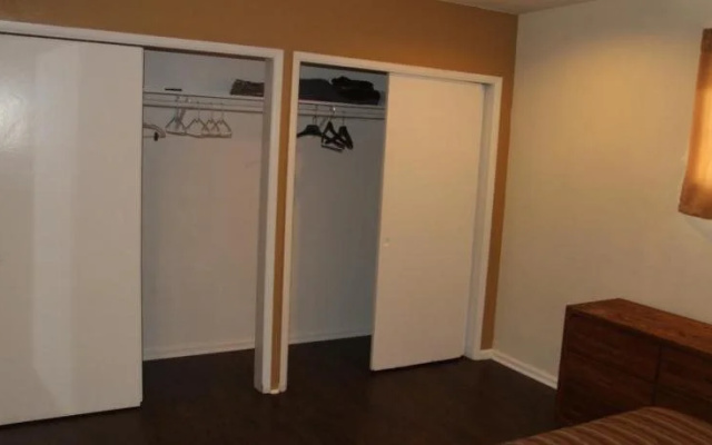 photo 3 of Comfy Studio Suite
