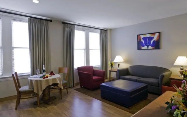photo 4 of Commonwealth Park Suites Hotel