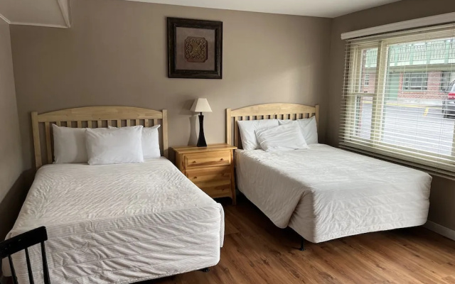 photo 5 of Community Court Motel