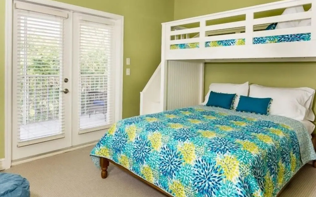 photo 3 of Conch 4 Bedroom Townhouse by RedAwning