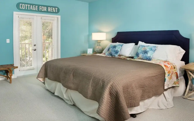 photo 2 of Conch-captiva Beach Villas