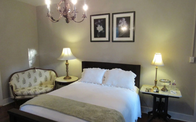 photo 4 of Concord Quarters
