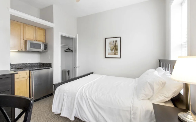 photo 3 of Concord Square Suites