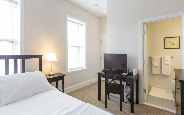 photo 5 of Concord Square Suites
