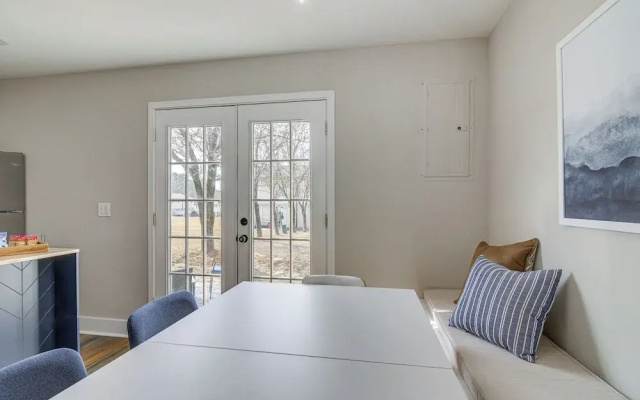 photo 4 of Condo w/ Pool: Walk to University of Mississippi!