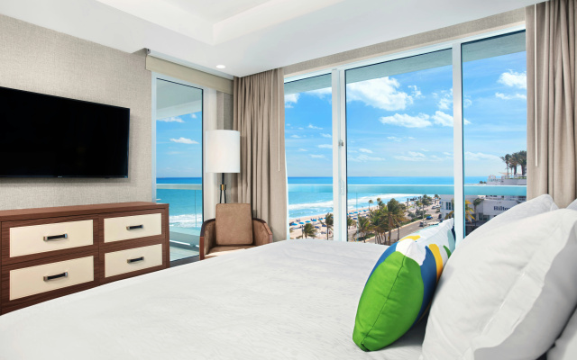 photo 4 of Conrad Fort Lauderdale Beach