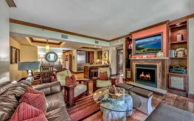 photo 2 of Premium  With The Ritz-carlton Amenities 3 Bedroom Condo by RedAwning
