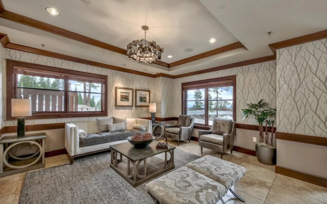photo 4 of Huge 3 Bedroom  At Northstar | Sleeps 10 Condo by RedAwning