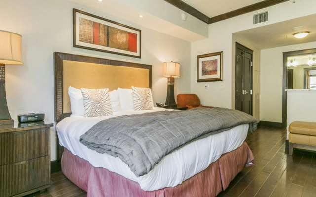 photo 4 of Constellation Residences