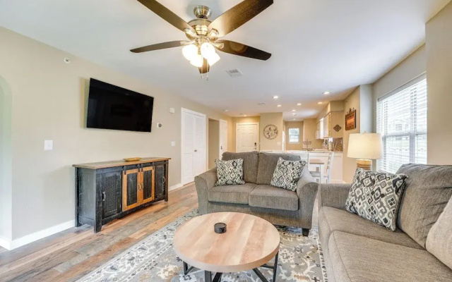 photo 4 of Near Branson Landing / Sister Condo Very Close by!