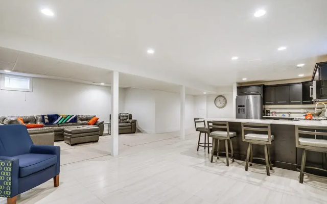 photo 2 of Convenient North Bend Apt: Half-mi to Notre Dame!