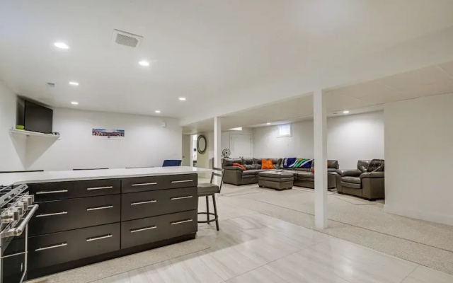 photo 5 of Convenient North Bend Apt: Half-mi to Notre Dame!