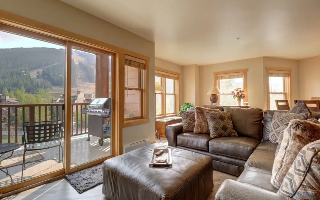 photo 4 of Newly Remodeled, Open Layout, with Incredible Views - CS302 by RedAwning