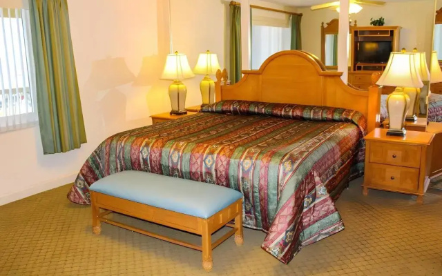 photo 4 of Coral Reef Beach Resort