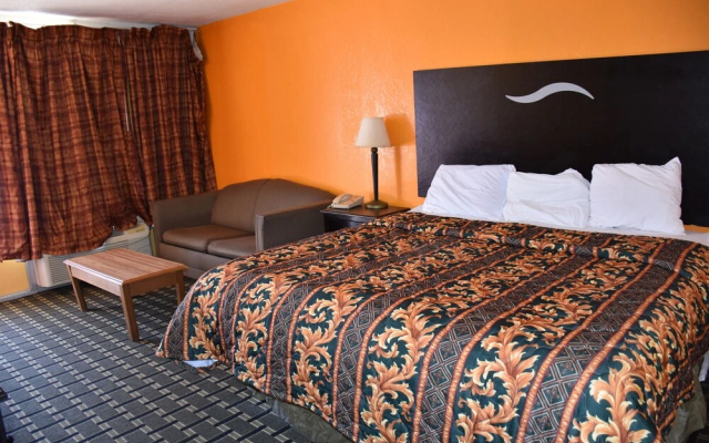 photo 5 of Corinth Inn & Suites