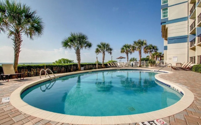 photo 5 of Corner Glass Oceanfront Units With Spectacular Views