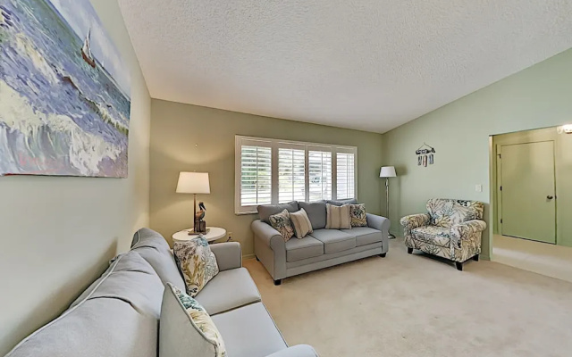 photo 5 of Corner Lot W/ Lanai & Private Pool 3 Bedroom Home